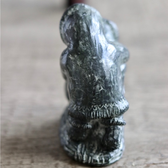 A Wolf Original Eskimo Sled W/ Children The Wolf Sculpture Figure 3.5” Canada - Picture 6 of 9